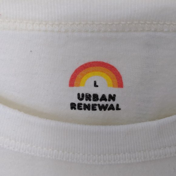 "The Best Girls Are Canadian" t-shirt - Picture 3 of 5